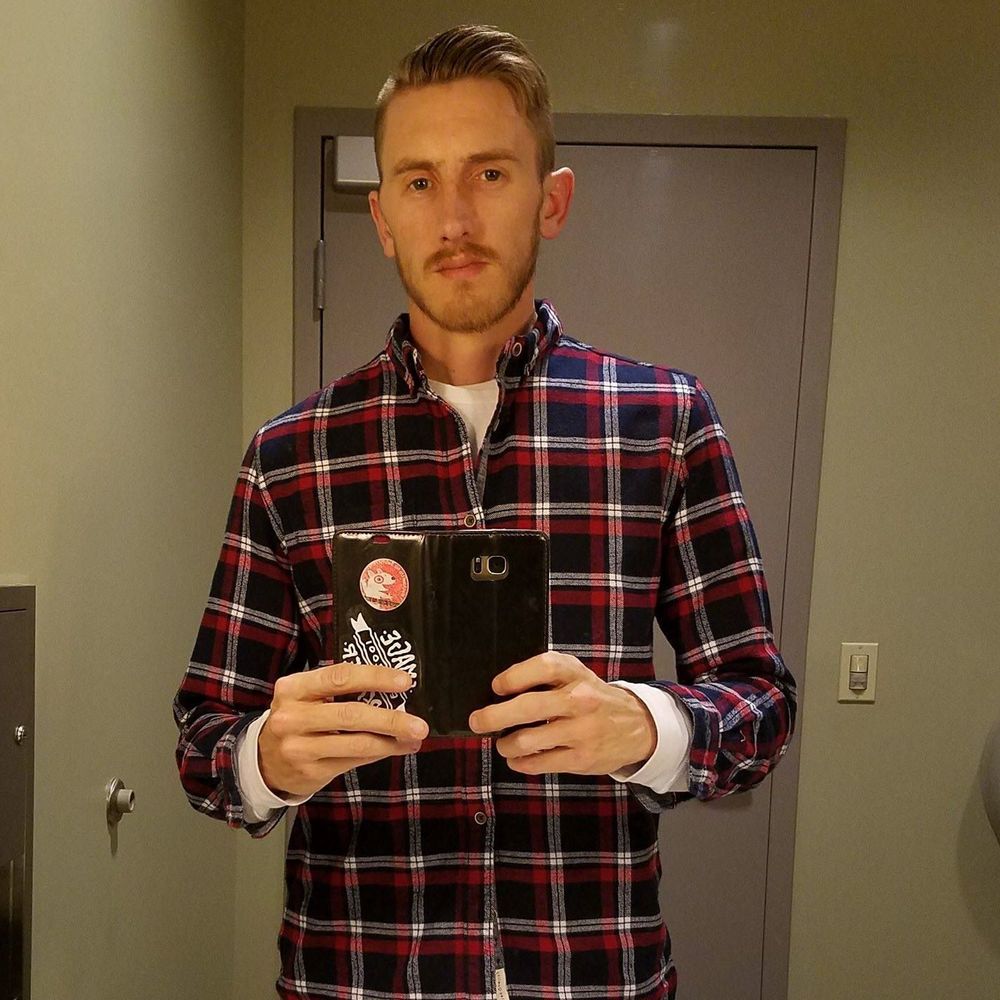 Meet your Posher, Chase